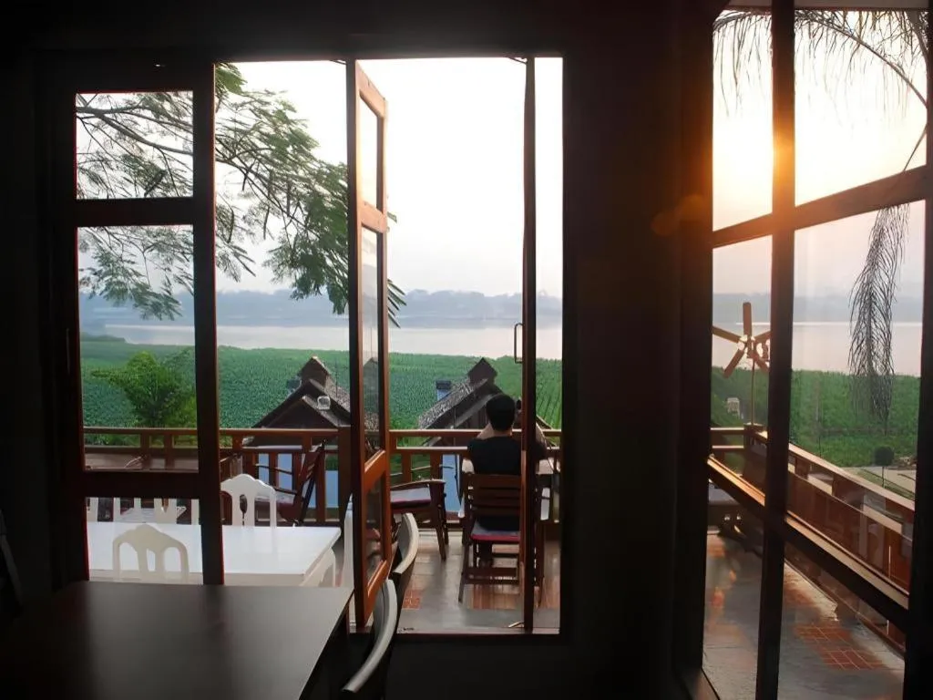 Gin's Greenery Resort