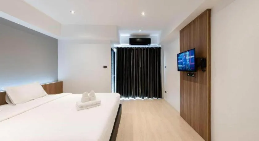 Bed in Yellotel Chang Klan Chiang Mai