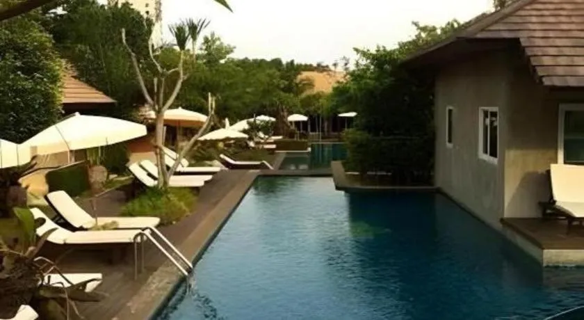 EAST SEA PARADISE HOTEL