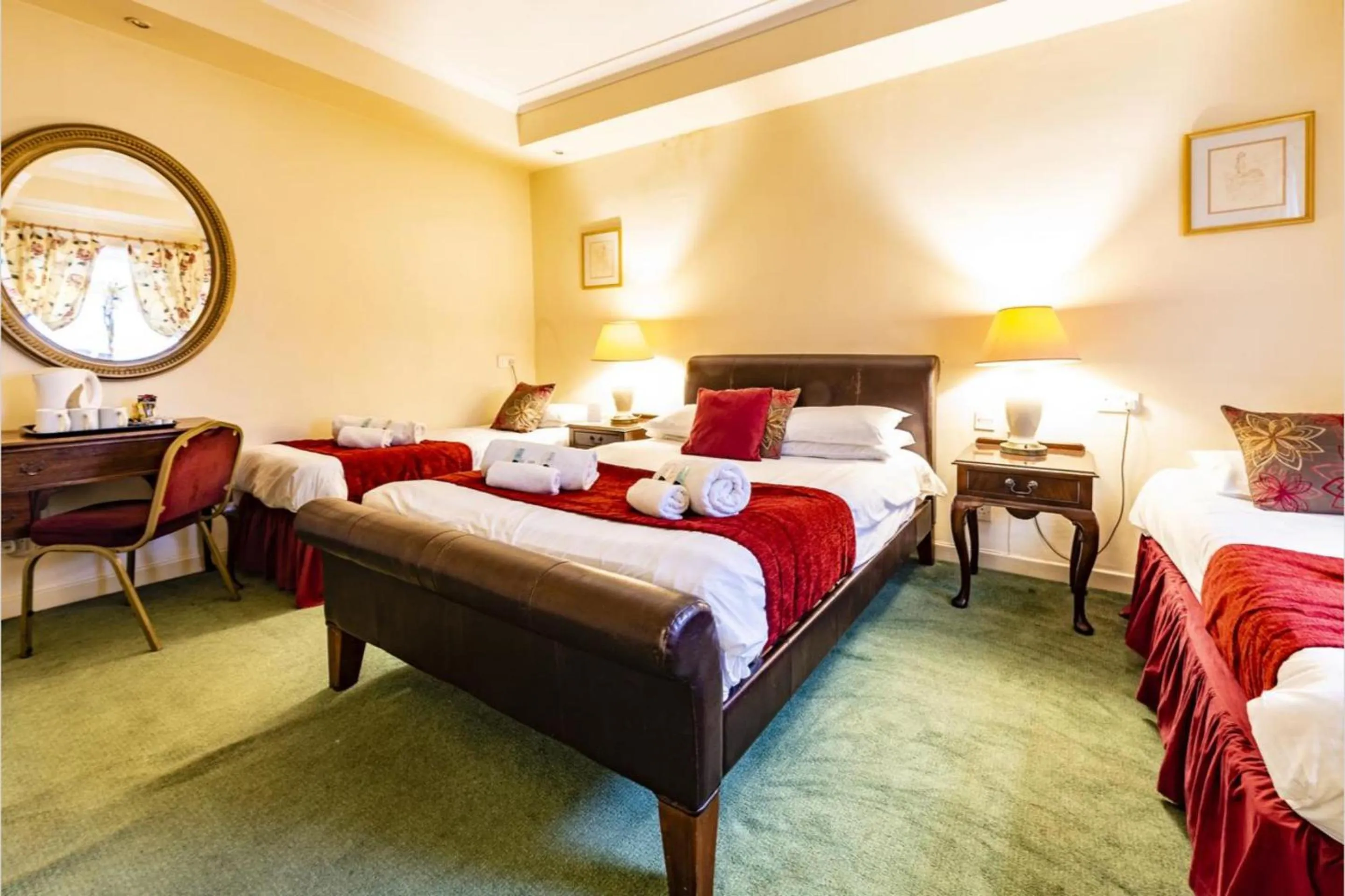 Bedroom in Paddington House Hotel