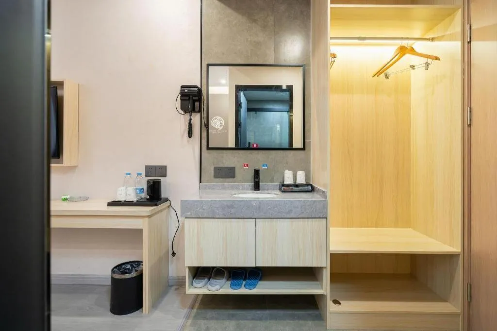 Shell Hotel Wuxi Huishan District Chang'an Town