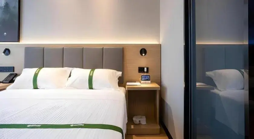 Bed in GreenTree Inn Express Bengbu Mohekou Town Bed in GreenTree Inn Express Bengbu Mohekou Town