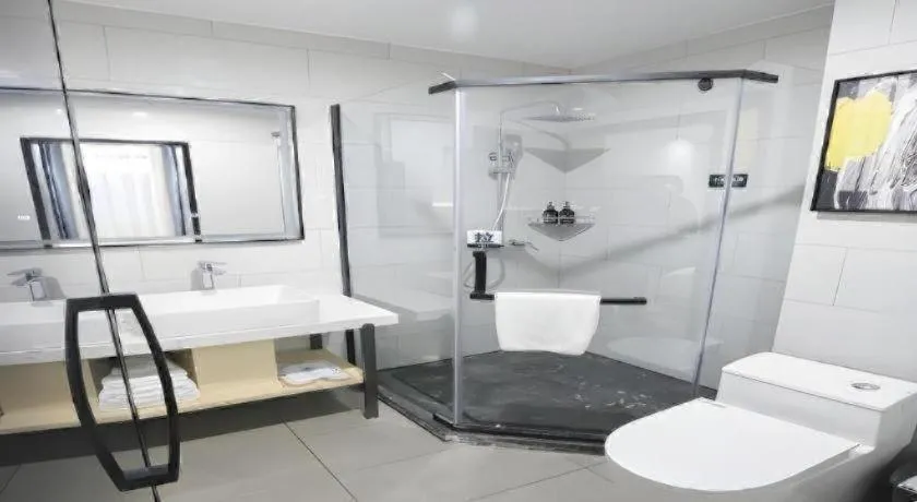 GreenTree Inn Express Fuyang University Town West High-Speed Railway Station