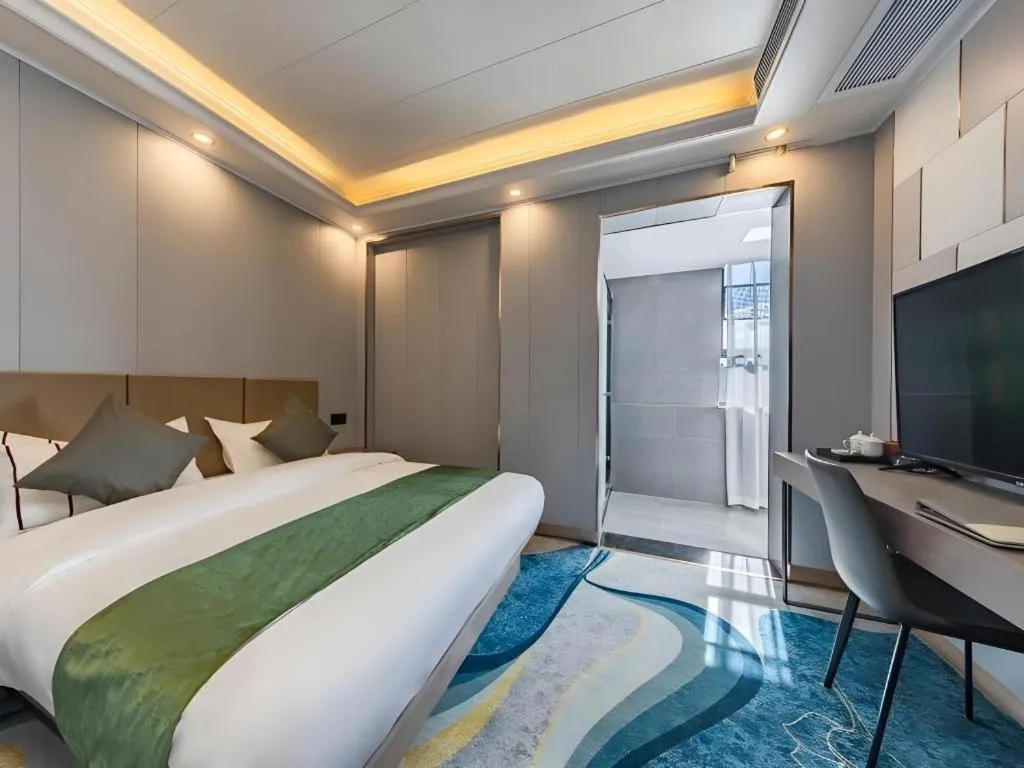 Bed in GELI Kunming North Railway Station Zoo