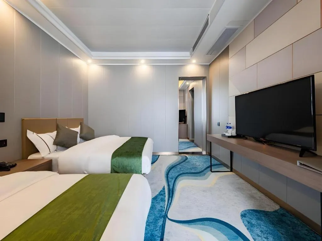 Bed in GELI Kunming North Railway Station Zoo