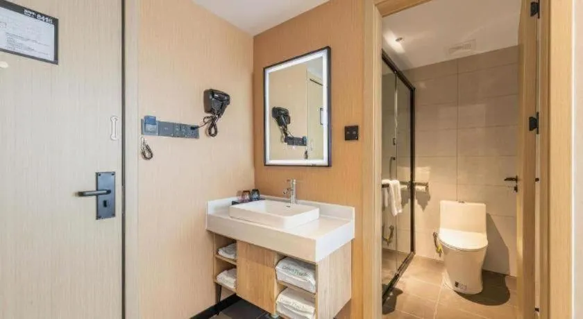 GreenTree Inn Express Dongying Lijin County Ginza Market