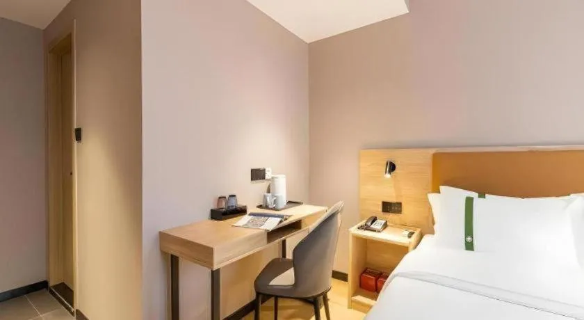 Bed in GreenTree Inn Express Dongying Lijin County Ginza Market