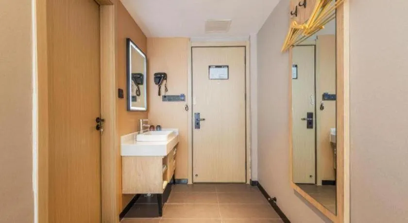 GreenTree Inn Express Dongying Lijin County Ginza Market