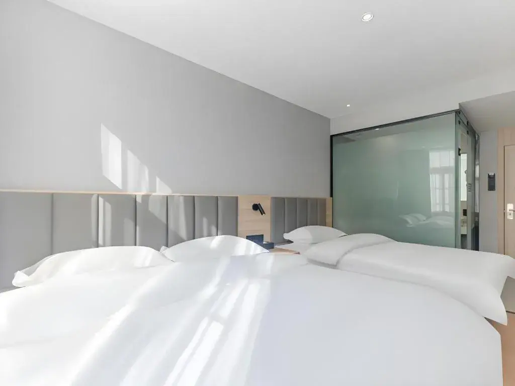 Bed in Shell Hotel Hefei Provincial Hospital Bed in Shell Hotel Hefei Provincial Hospital