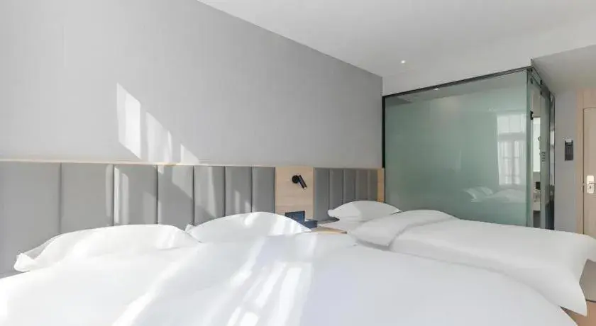 Bed in Shell Hotel Hefei Provincial Hospital Bed in Shell Hotel Hefei Provincial Hospital