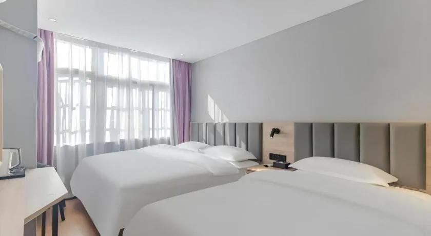 Bed in Shell Hotel Hefei Provincial Hospital