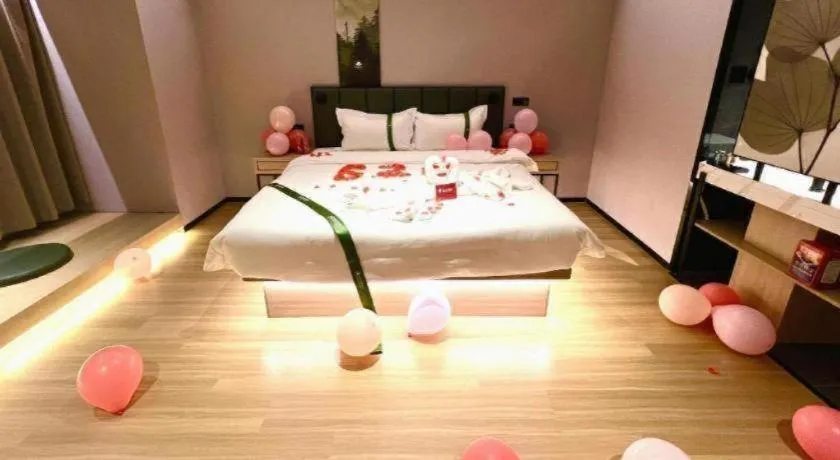 Bed in GreenTree Inn Jinan West Station Exhibition Center