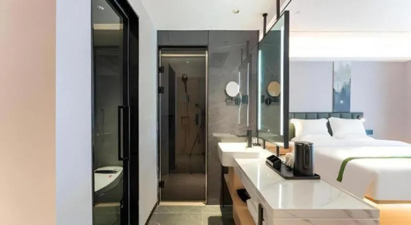 Bed in GreenTree Inn Jinan West Station Exhibition Center