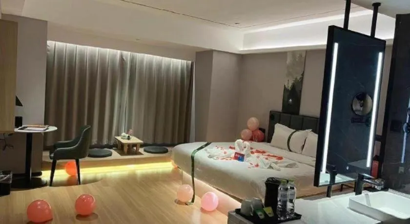 Bed in GreenTree Inn Jinan West Station Exhibition Center