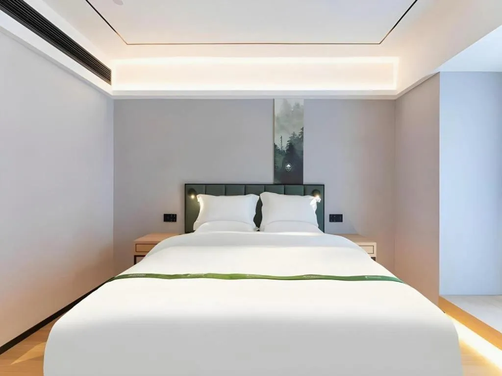 Bed in GreenTree Inn Jinan West Station Exhibition Center