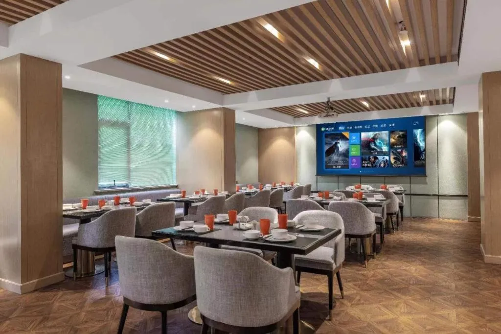 Yiwu Boyi Yueju Hotel -International trade city