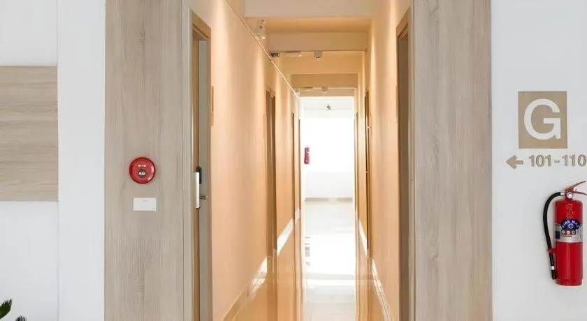 B2 Phayao Boutique & Budget Hotel