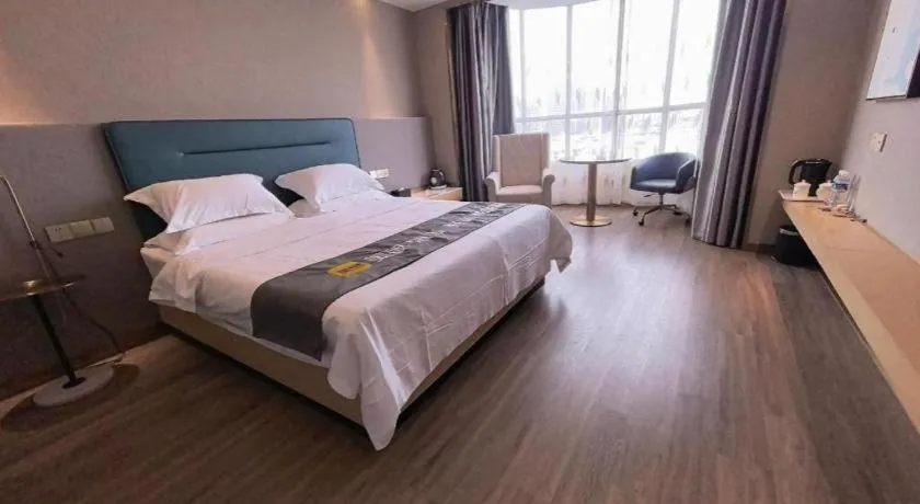 Bed in Cheermay Hotels