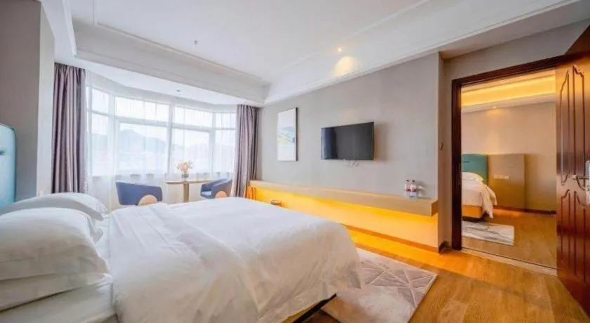 Bed in Cheermay Hotels