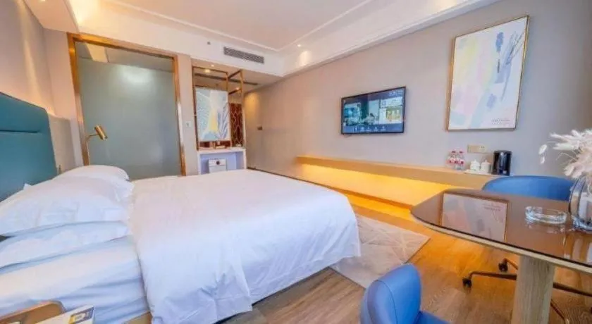 Bed in Cheermay Hotels