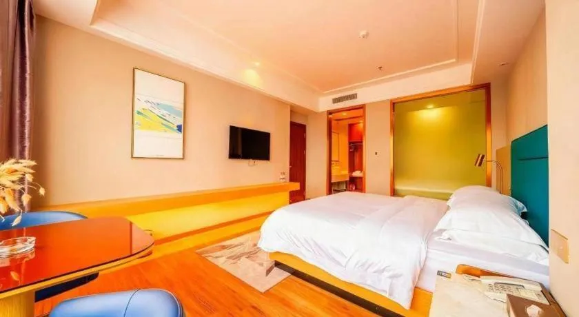 Bed in Cheermay Hotels