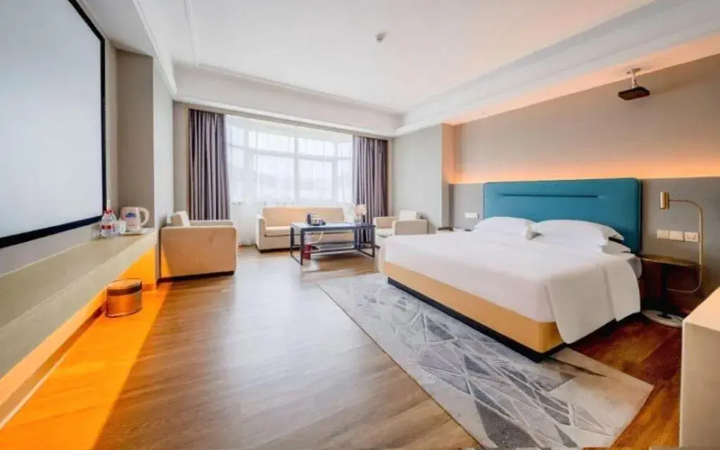 Bed in Cheermay Hotels Bed in Cheermay Hotels