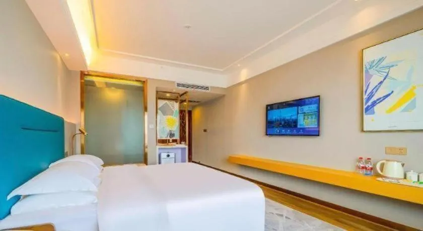 Bed in Cheermay Hotels