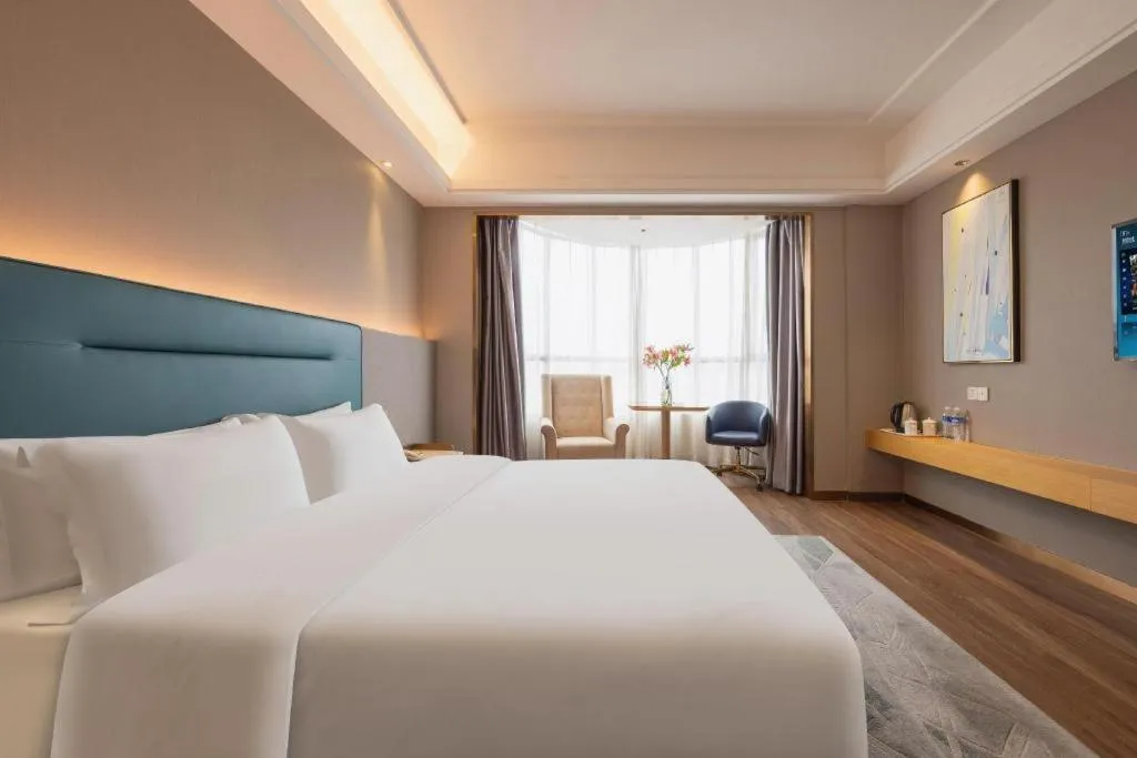 Bed in Cheermay Hotels