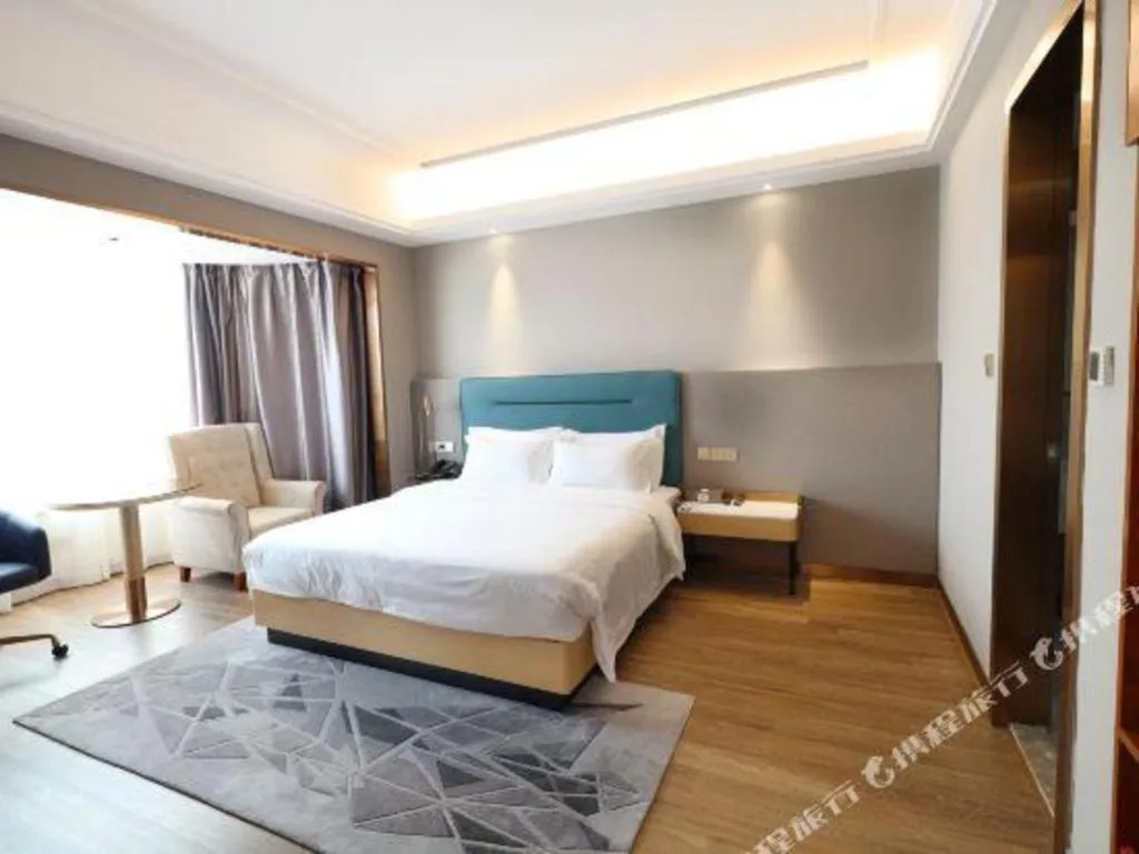 Bed in Cheermay Hotels