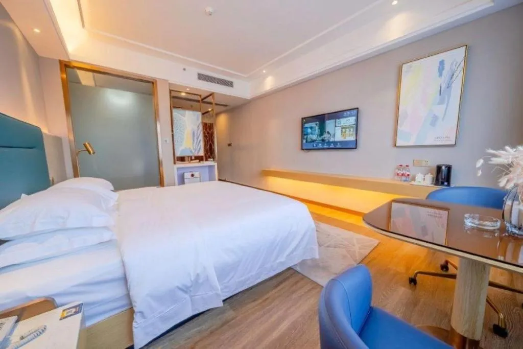 Bed in Cheermay Hotels