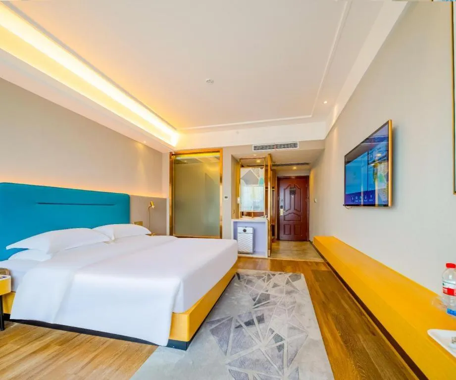 Bed in Cheermay Hotels