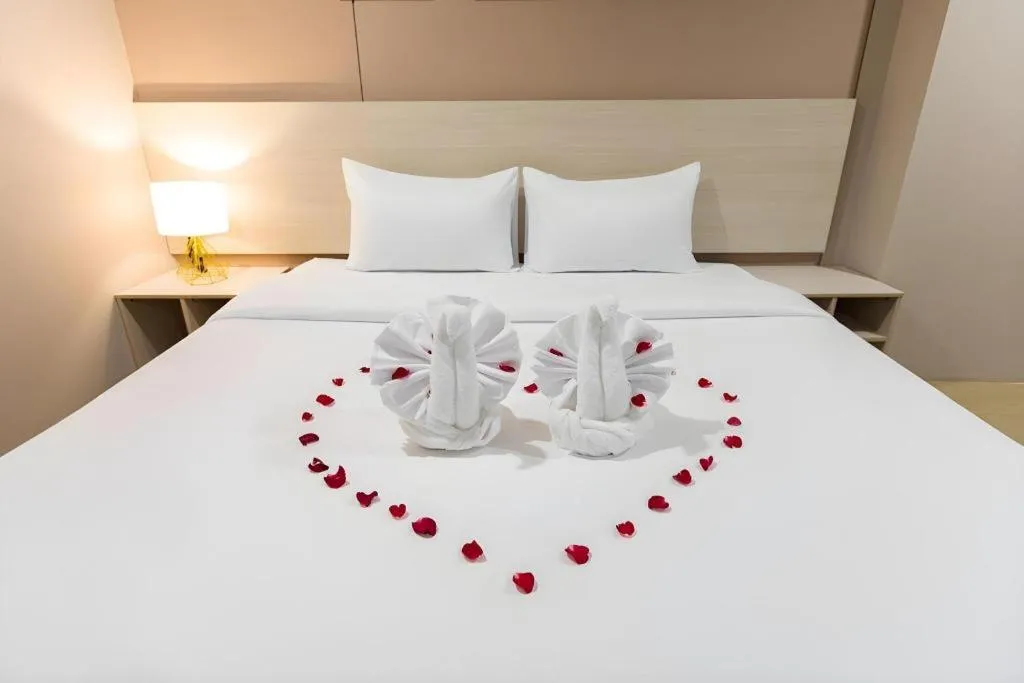 Bed in The Queen Palace