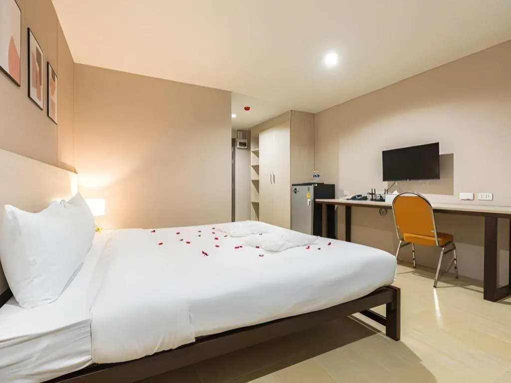 Bed in The Queen Palace