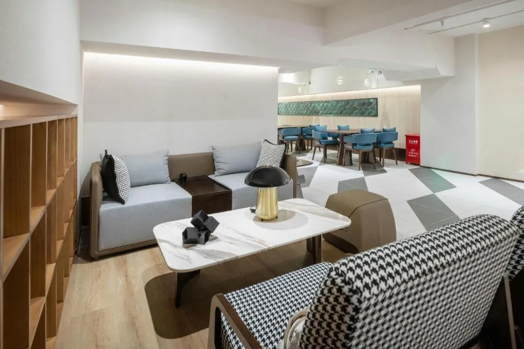 AMIGO migo Sleeping Hotel (mission hills)