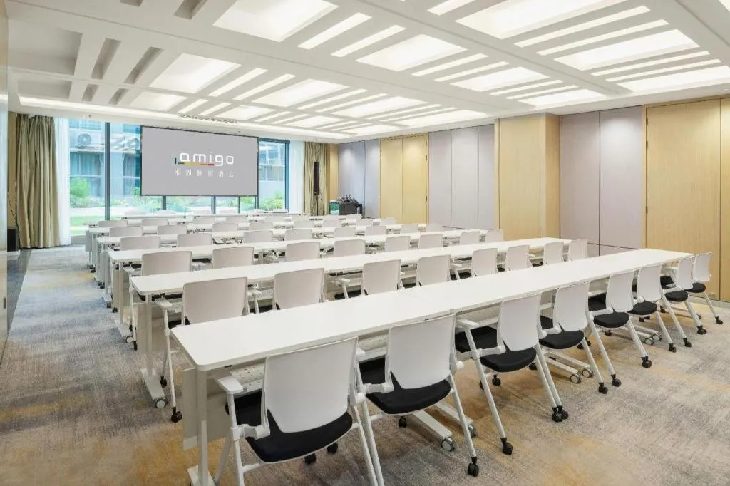 AMIGO migo Sleeping Hotel (mission hills)