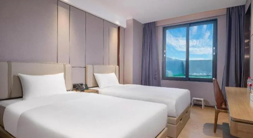 Bed in AMIGO migo Sleeping Hotel (mission hills)