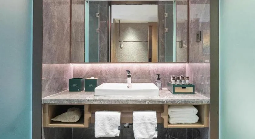 AMIGO migo Sleeping Hotel (mission hills)