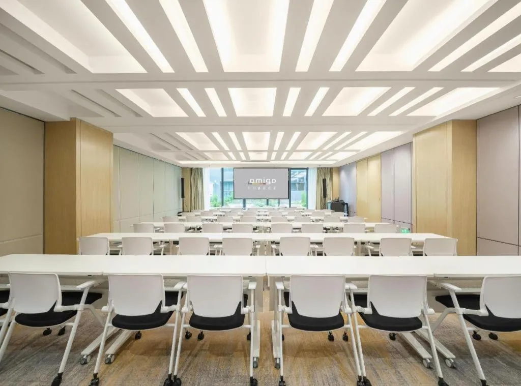 AMIGO migo Sleeping Hotel (mission hills)