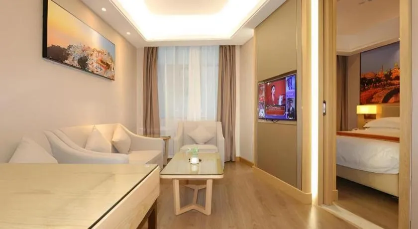 Bed in SHANGJINGHAO HOTEL （SAKATA SNOW ELEPHANT SUBWAY STATION SHOP）