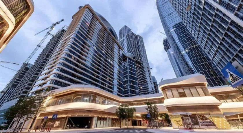 F-TOWN Fangtang Hotel (Shenzhen Longgang Tian'an Digital City Huanggekeng Subway Station)