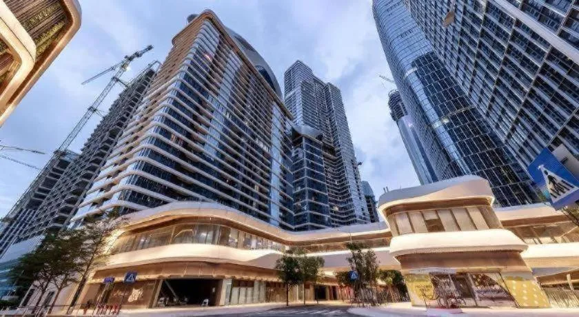 F-TOWN Fangtang Hotel (Shenzhen Longgang Tian'an Digital City Huanggekeng Subway Station)