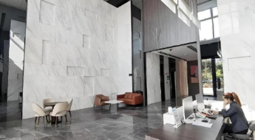 F-TOWN Fangtang Hotel (Shenzhen Longgang Tian'an Digital City Huanggekeng Subway Station)