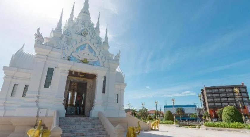 B2 Surat Thani Boutique & Budget Hotel