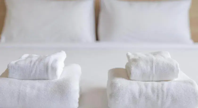 Bed in B2 Surat Thani Boutique & Budget Hotel Bed in B2 Surat Thani Boutique & Budget Hotel