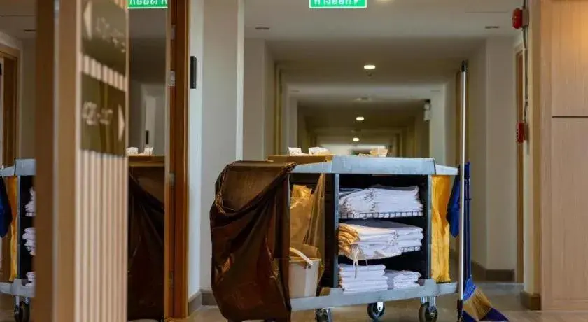 Bed in B2 Surat Thani Boutique & Budget Hotel Bed in B2 Surat Thani Boutique & Budget Hotel