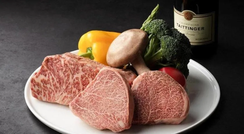 LONGINGHOUSE　旧軽井沢・諏訪ノ森