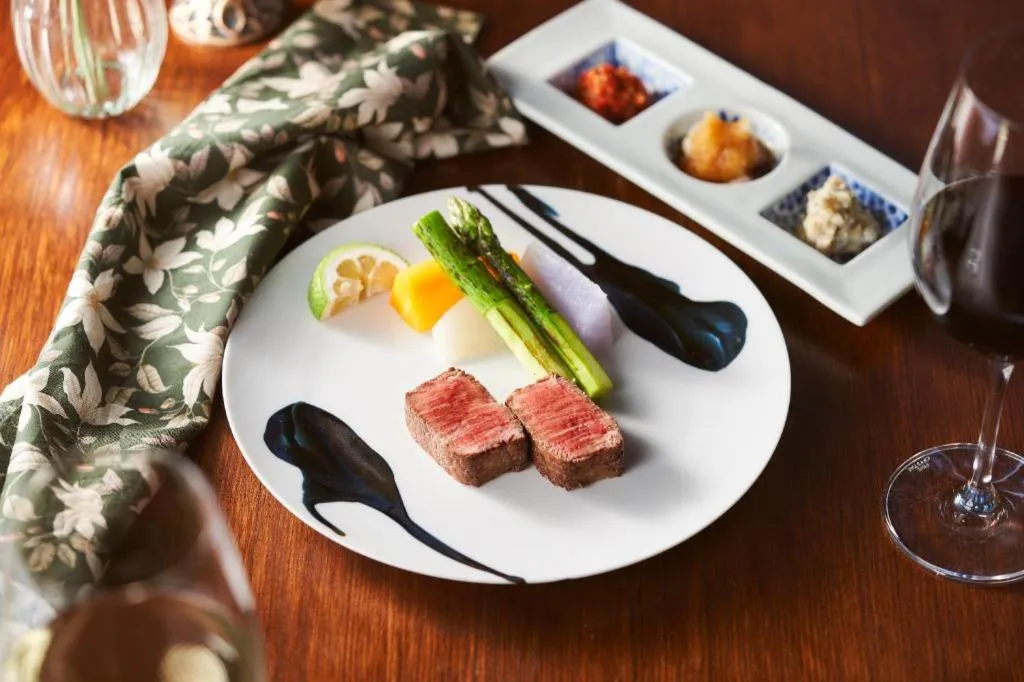 LONGINGHOUSE　旧軽井沢・諏訪ノ森