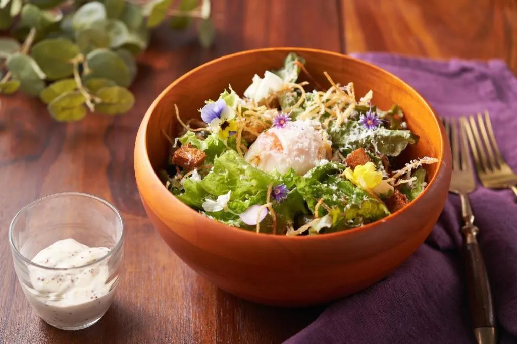 LONGINGHOUSE　旧軽井沢・諏訪ノ森