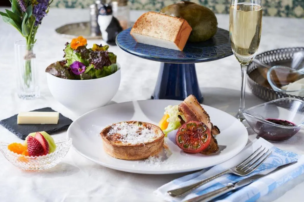 LONGINGHOUSE　旧軽井沢・諏訪ノ森