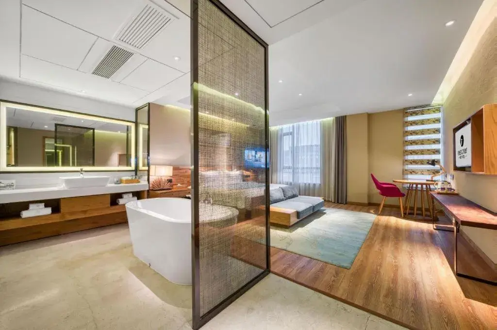 Bed in Yiqi Ecological Art Hotel Hangzhou Xixi Wetland Park Branch Bed in Yiqi Ecological Art Hotel Hangzhou Xixi Wetland Park Branch